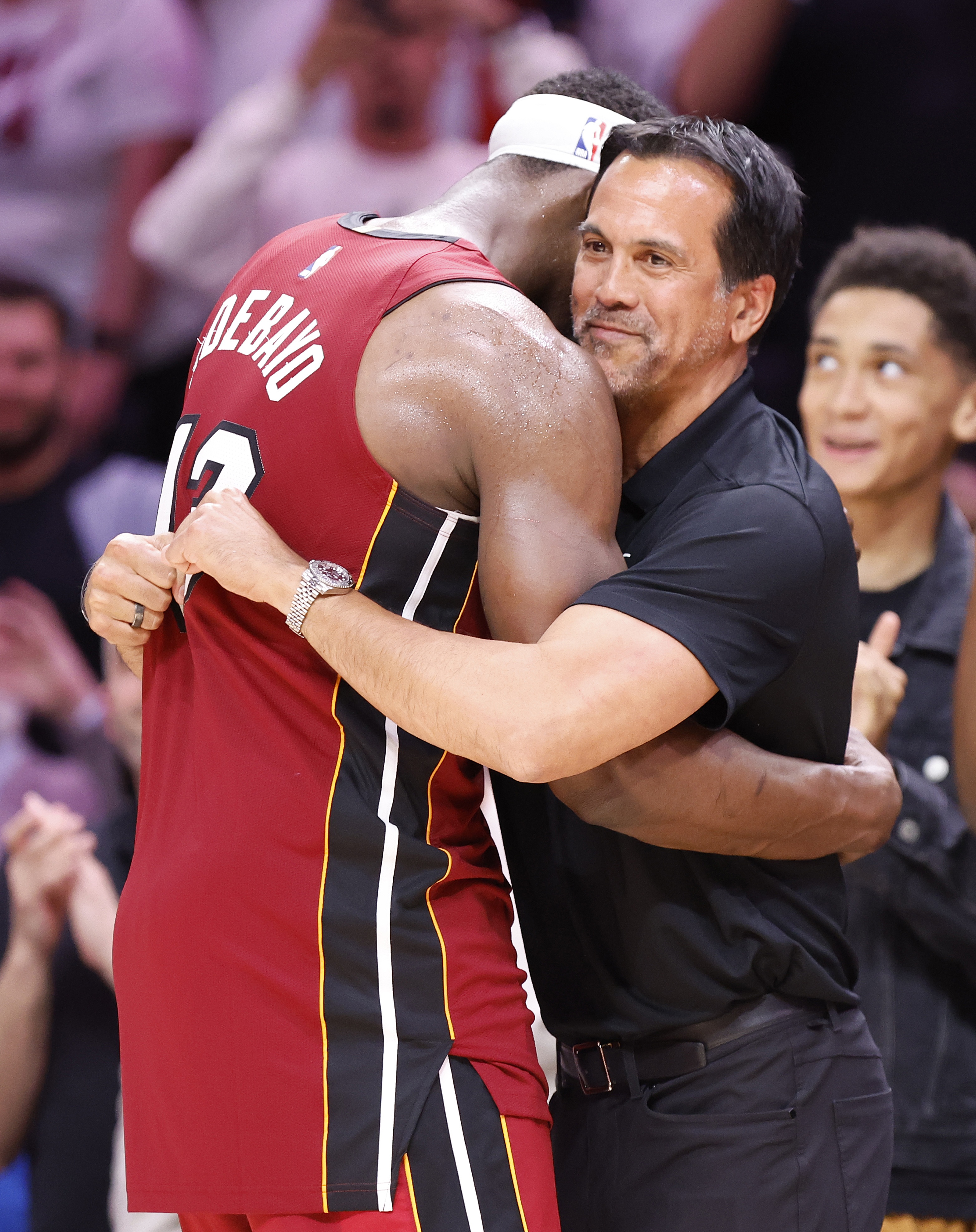 阿里纳斯:若阿德巴约79分时被换下 他整个生涯都会遗憾&怨恨教练